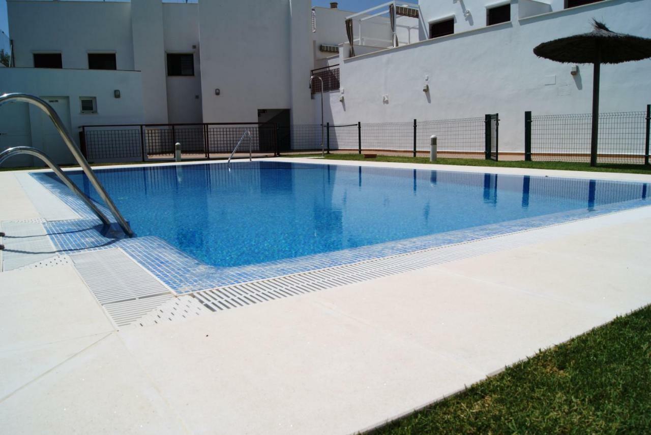 Apartamento Tirma Conil Conil De La Frontera Exterior photo