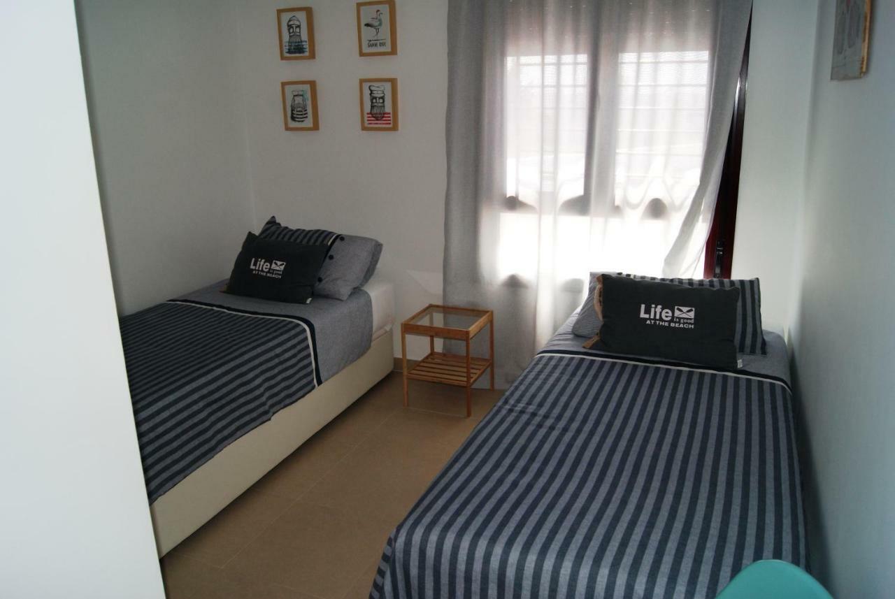 Apartamento Tirma Conil Conil De La Frontera Exterior photo